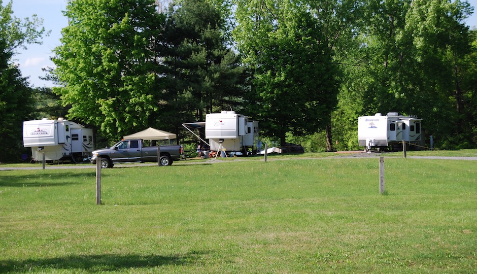 RVs at Sylvan Lake Beach Park